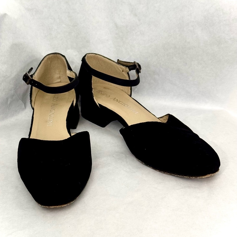 Enzo Angiolini Black Velvet Sandals - Picture 5 of 16
